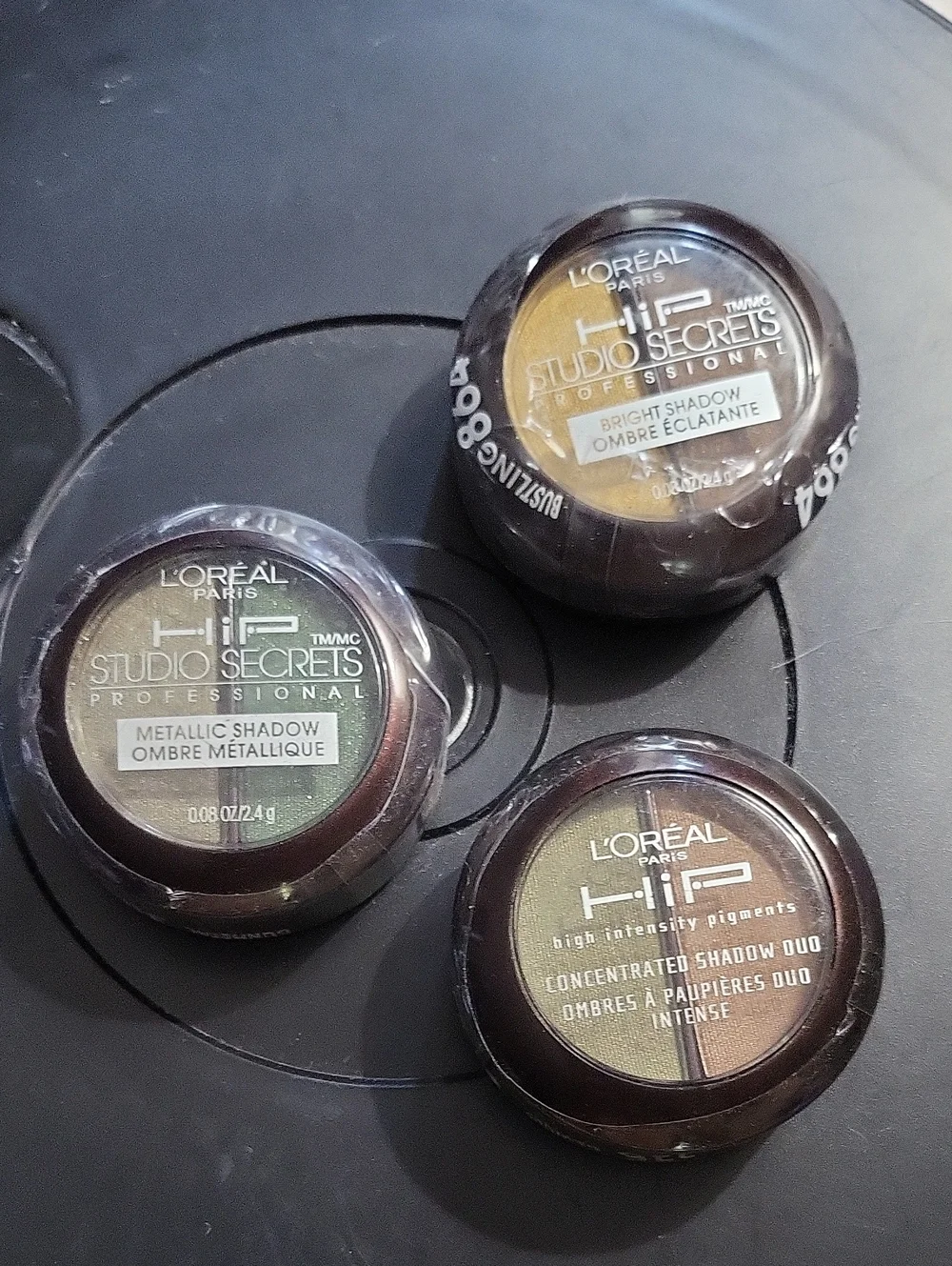 h.i.p. Studio Secrets Eyeshadow Trio - Green, Gold, Brown Take All